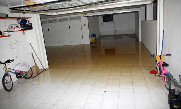 Cost of Flood Cleanup Service in Pearland